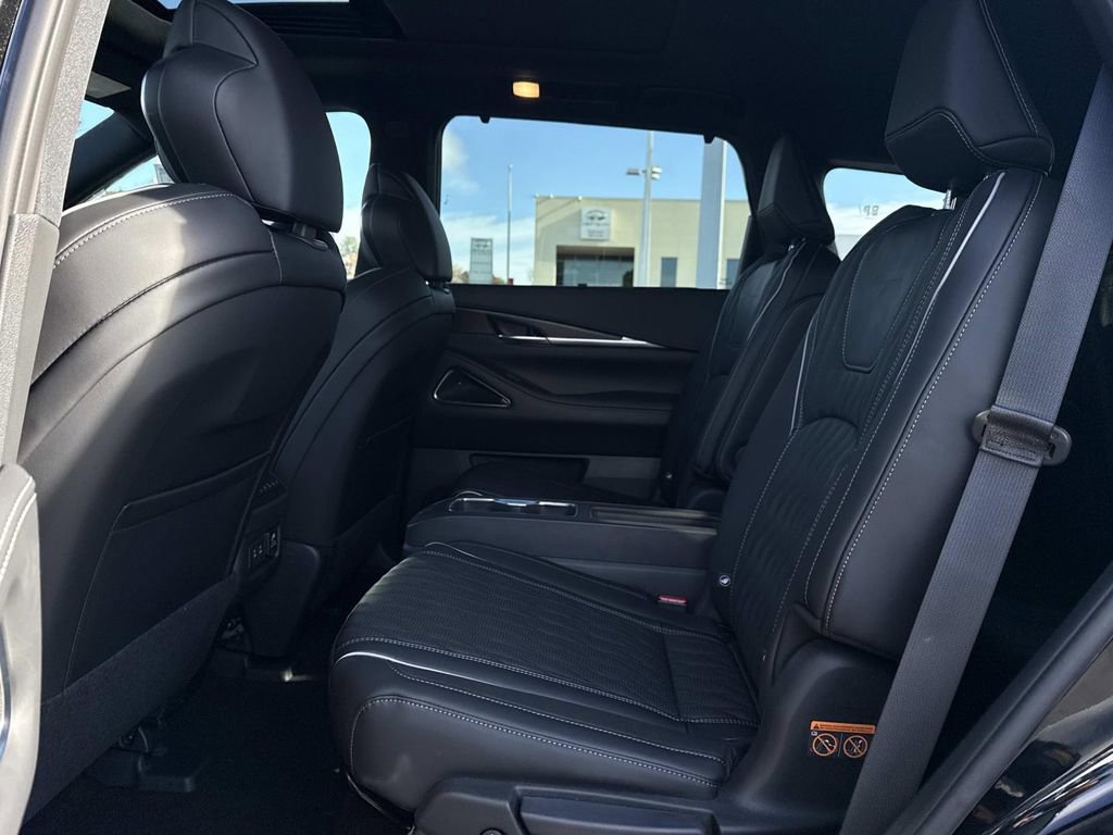 New 2026 INFINITI QX60 Autograph w/ Autograph Tech Package image 18