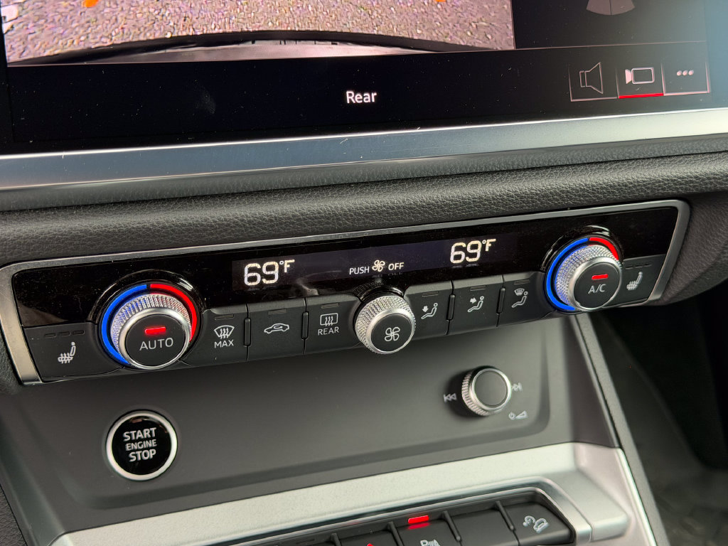Certified 2024 Audi Q3 2.0T Premium AWD/4WD image 30