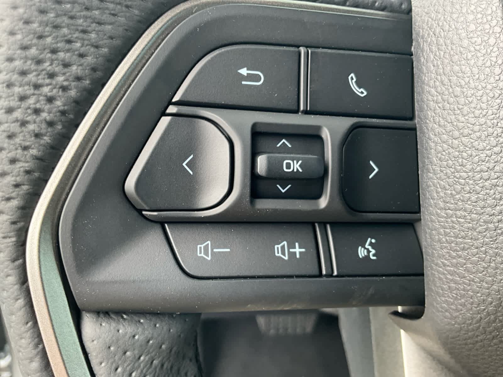 New 2026 Toyota Tacoma TRD Off-Road AWD/4WD image 18