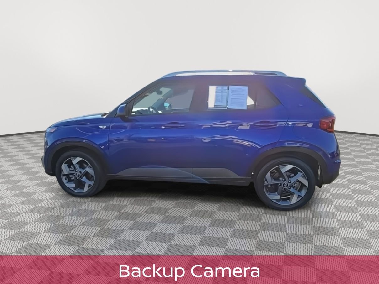 Used 2022 Hyundai Venue SEL image 5