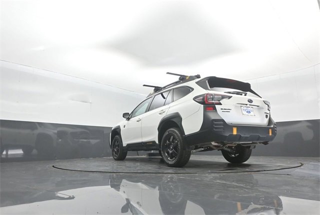 Used 2025 Subaru Outback Wilderness image 27