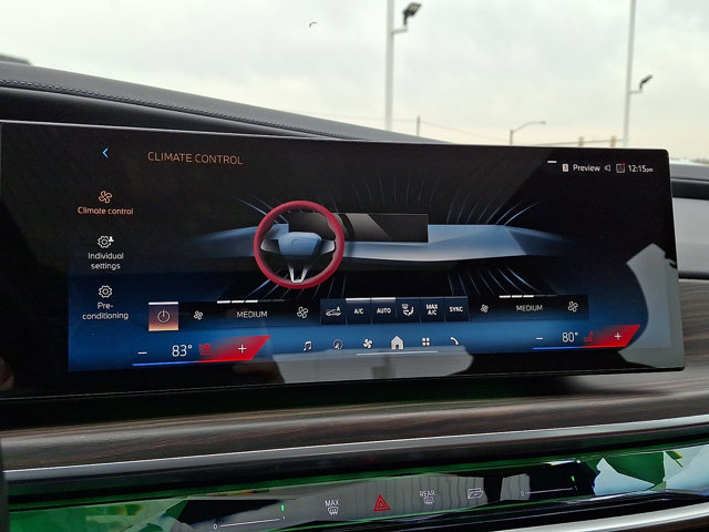 Certified 2023 BMW 760i xDrive image 18