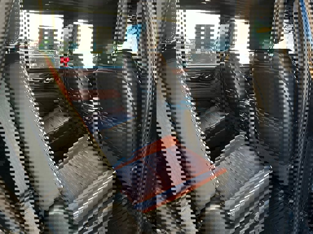 Used 2023 GMC Yukon Denali Ultimate image 19