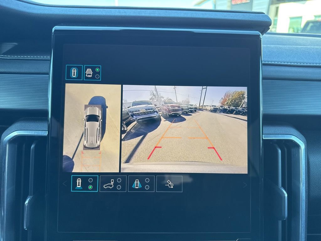 Used 2025 GMC Acadia Elevation image 21