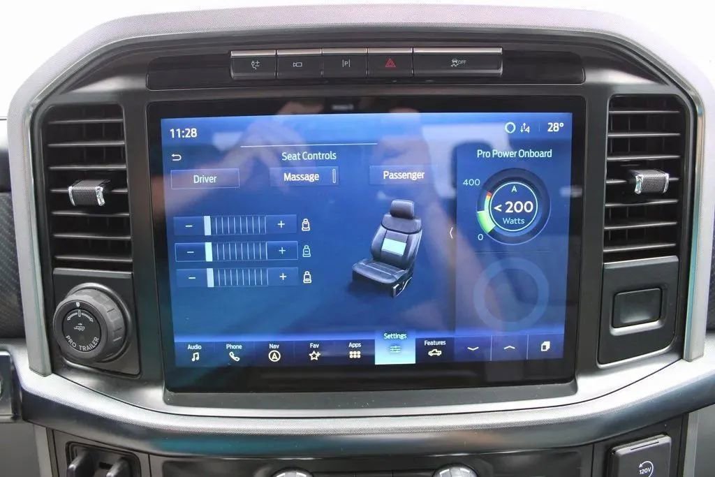 Used 2021 Ford F150 Limited image 31