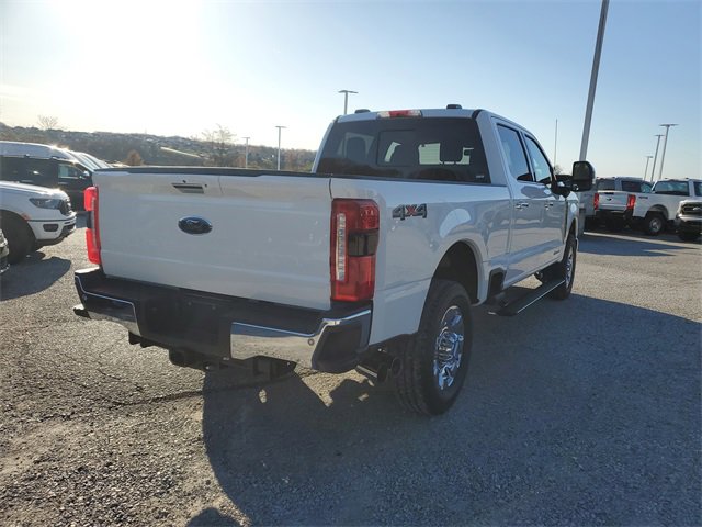 Used 2023 Ford F350 Lariat w/ Lariat Ultimate Package image 4