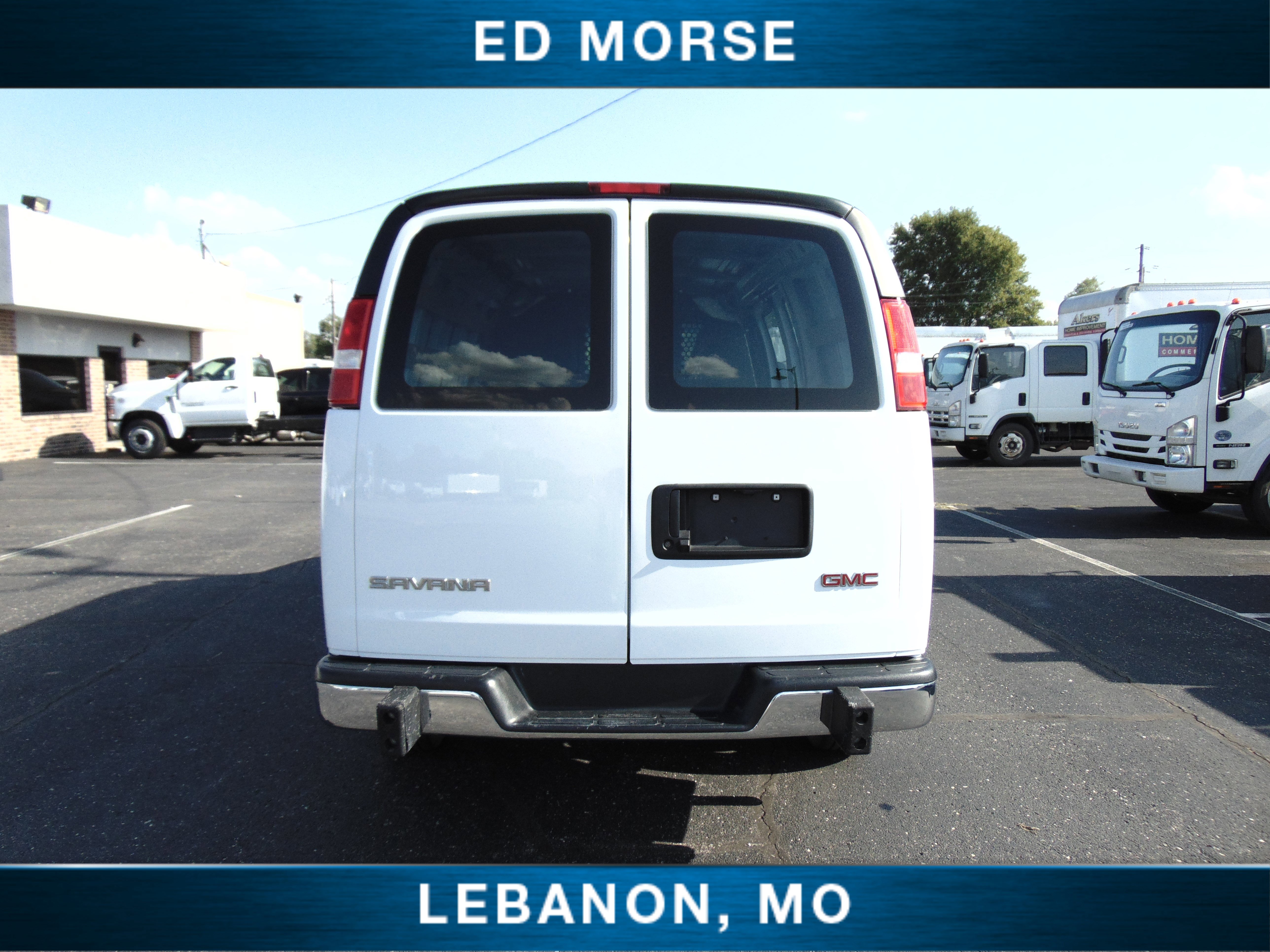 Used 2023 GMC Savana 2500 w/ Driver Convenience Package image 5