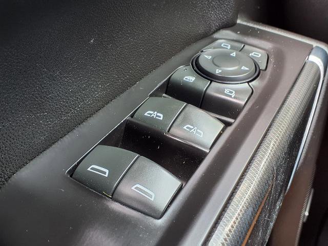 Used 2019 GMC Sierra 1500 AT4 w/ AT4 Premium Package AWD/4WD image 16
