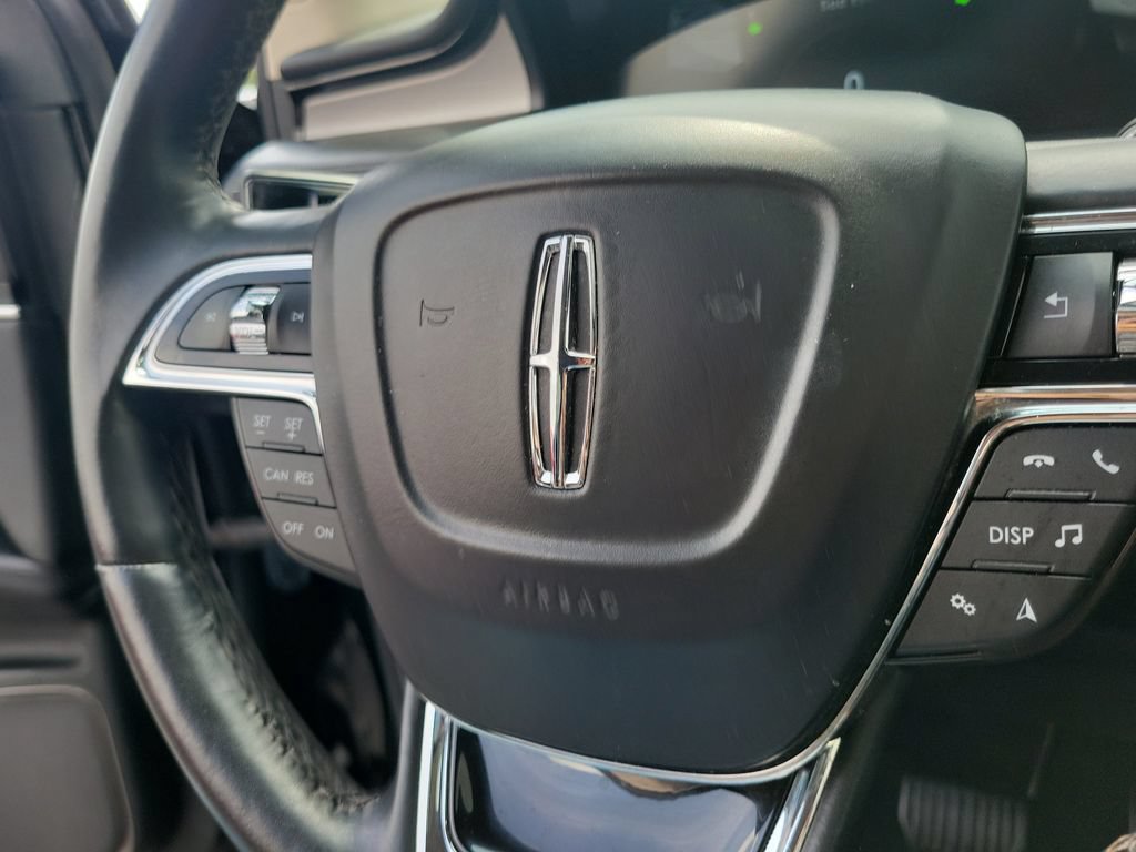 Certified 2023 Lincoln Nautilus Reserve AWD/4WD image 30