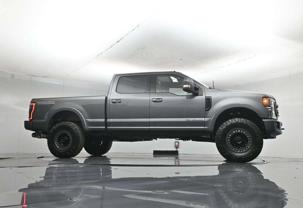 Used 2022 Ford F250 Lariat w/ Tremor Off-Road Package AWD/4WD image 57