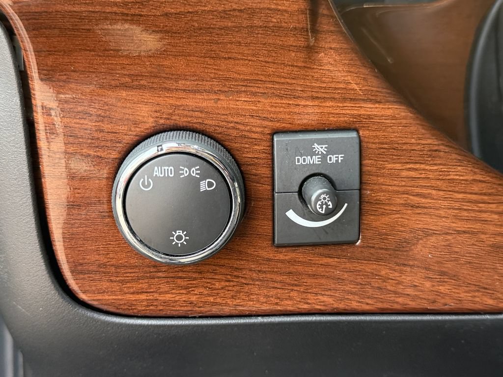 Used 2018 Chevrolet Express 2500 w/ Enhanced Convenience Package RWD image 23