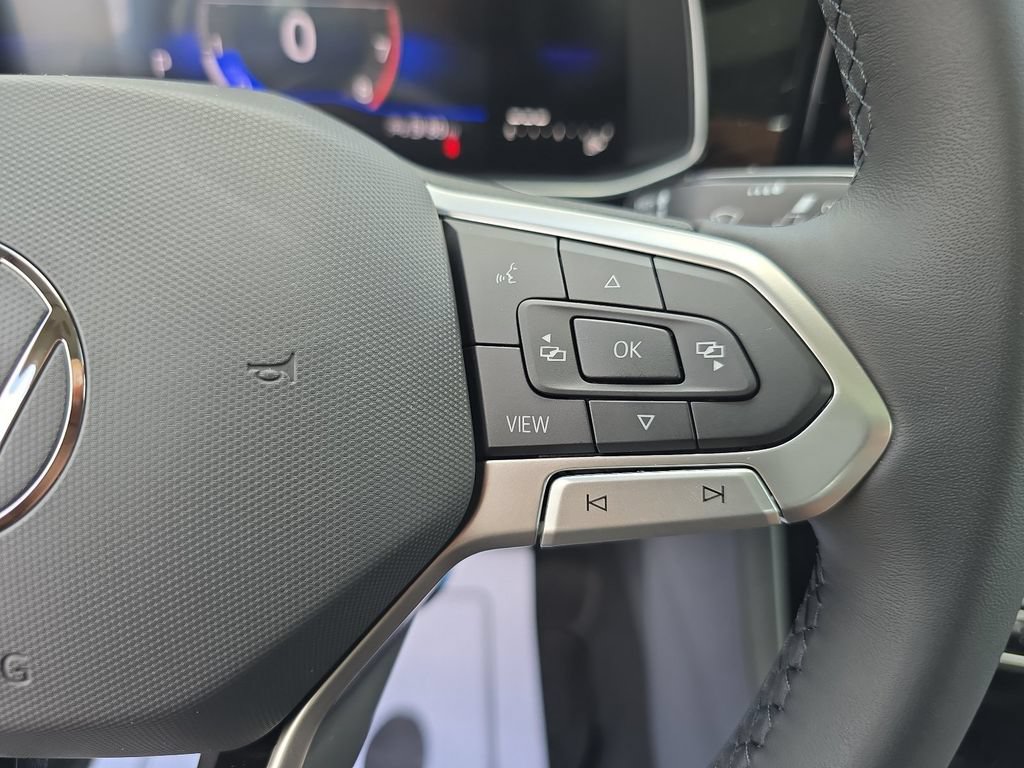New 2026 Volkswagen Jetta SE FWD image 15