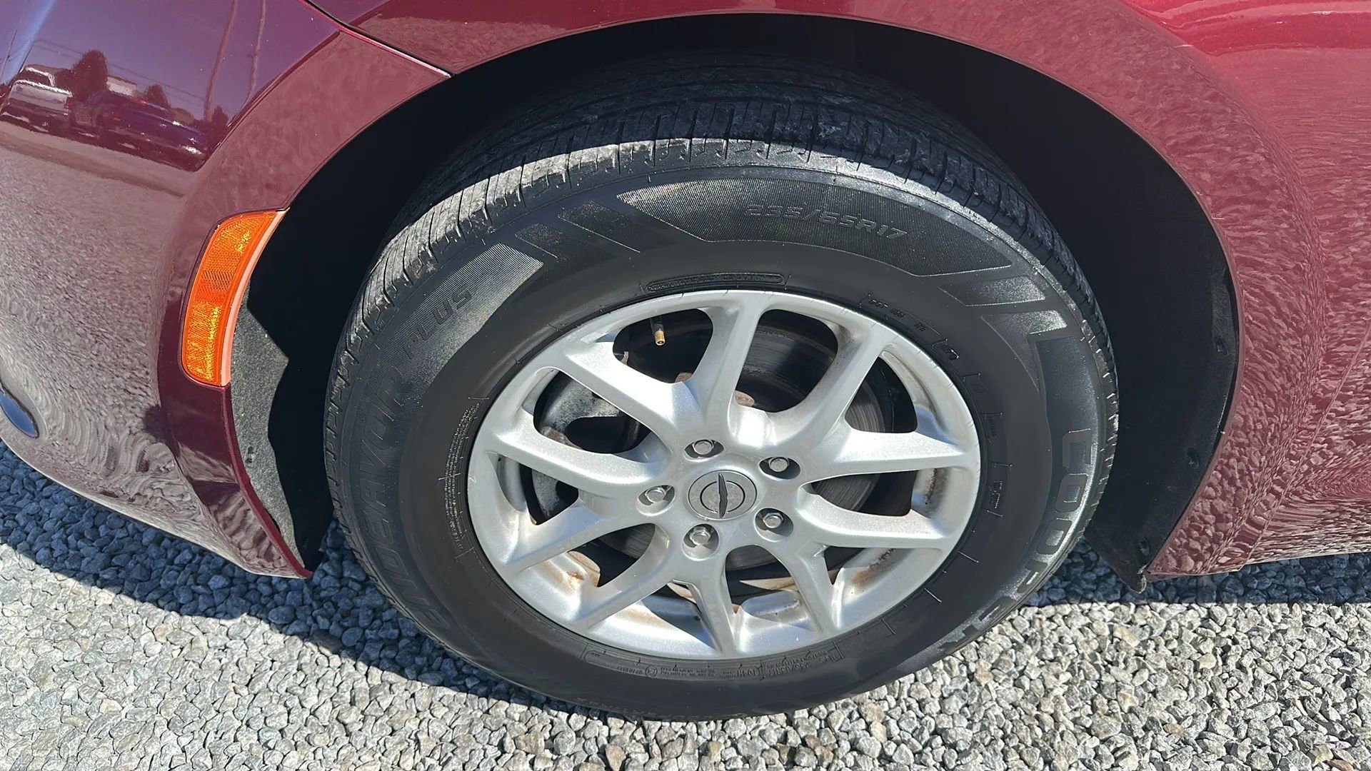 Used 2021 Chrysler Voyager Lxi image 8