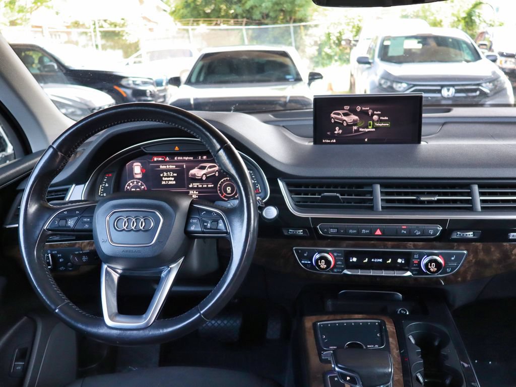 Used 2017 Audi Q7 3.0T Premium Plus AWD/4WD image 23