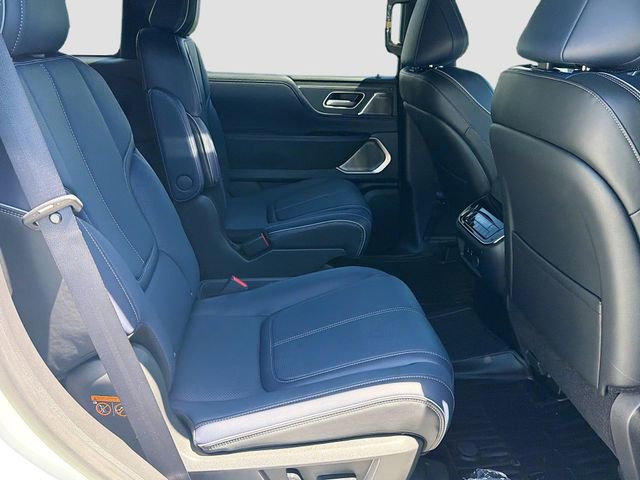 New 2026 INFINITI QX80 4WD image 23