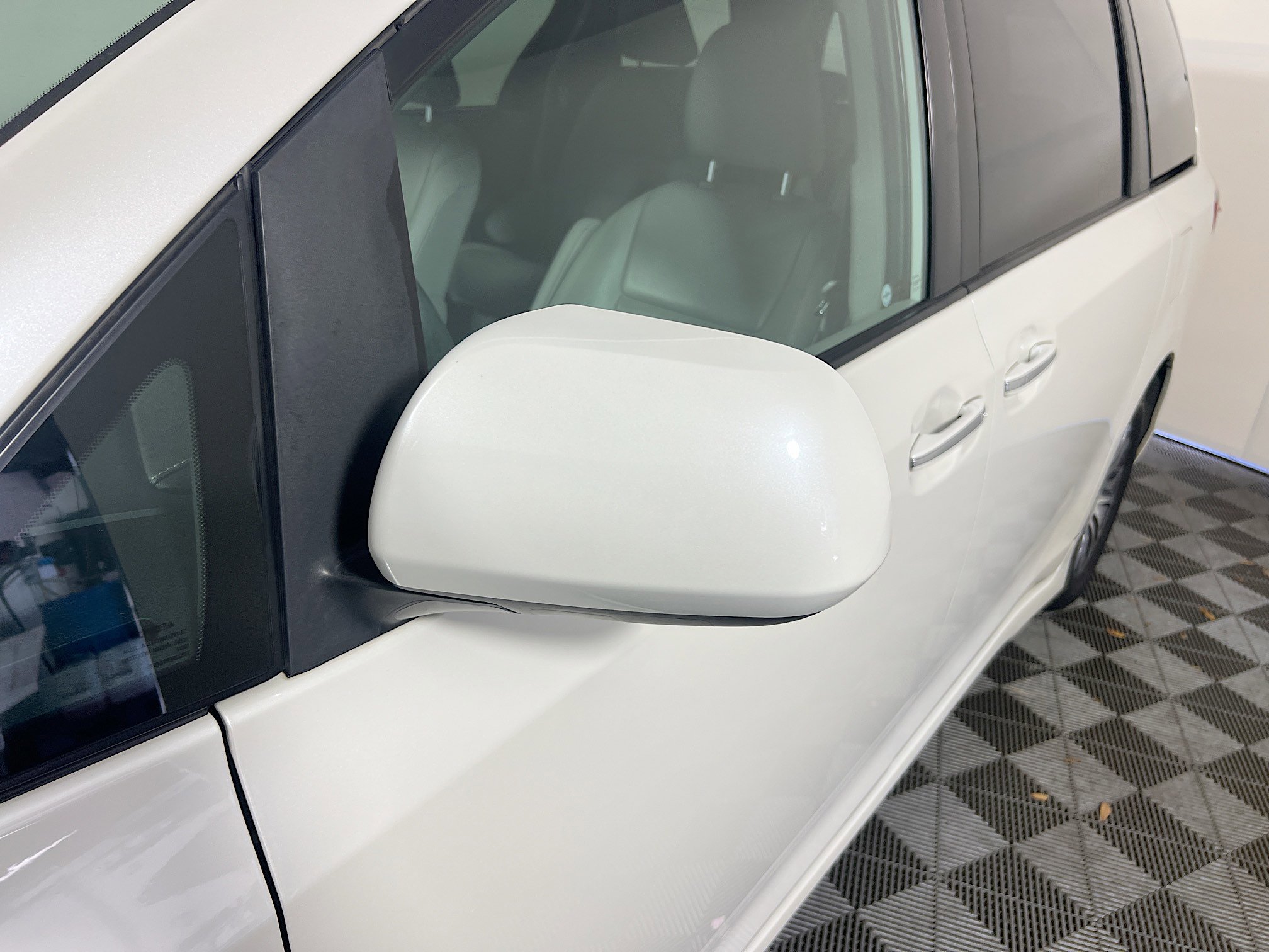 Used 2020 Toyota Sienna XLE image 12