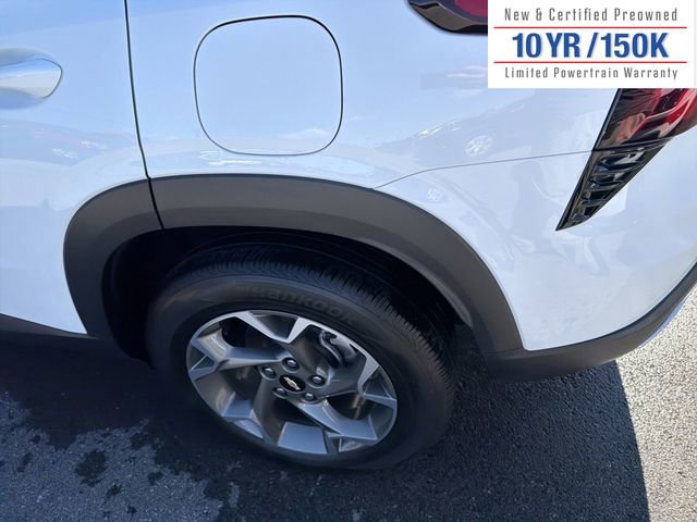 Used 2024 Chevrolet Trax LT w/ LT Convenience Package image 10