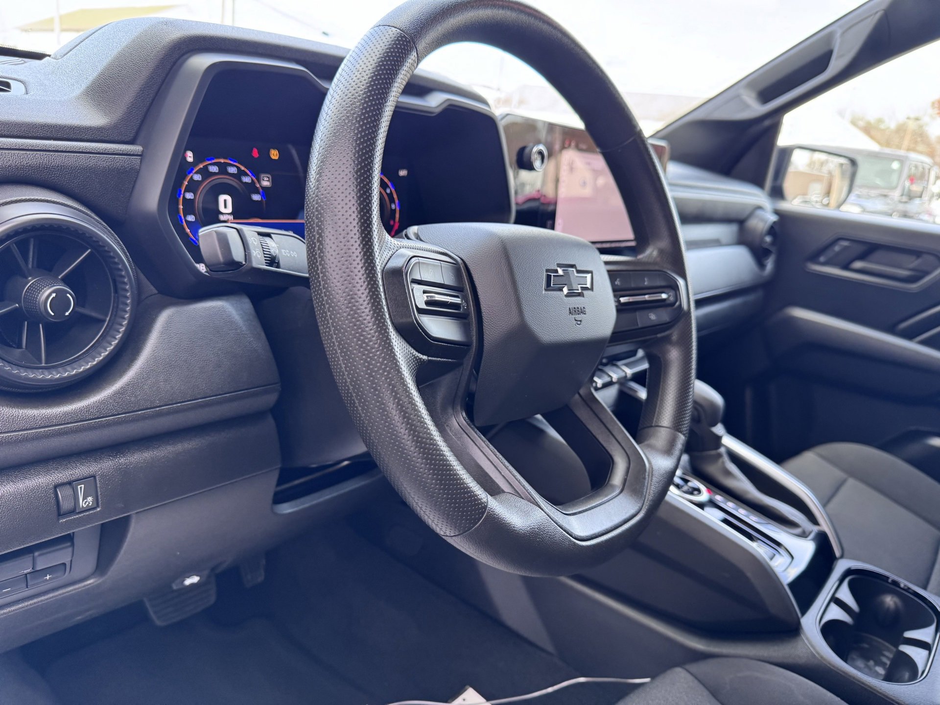 Used 2024 Chevrolet Colorado Trail Boss w/ Advanced Trailering Package image 19