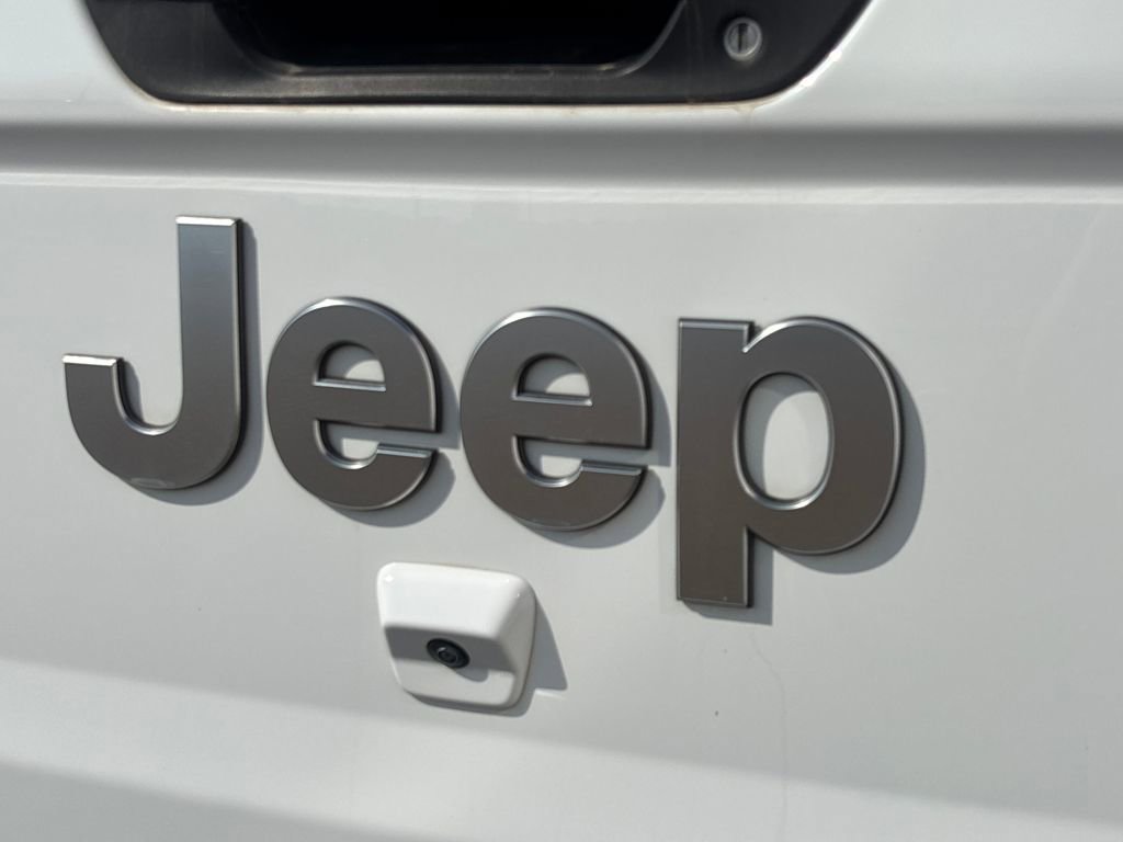 Used 2022 Jeep Gladiator Overland w/ Popular Equipment Package image 27