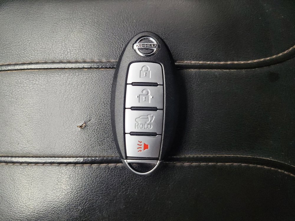 Used 2018 Nissan Rogue Sport SV image 32