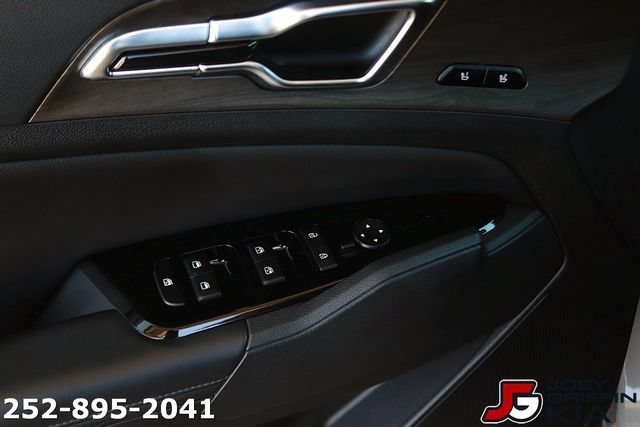 Certified 2024 Kia Sportage X-Pro Prestige AWD/4WD image 12