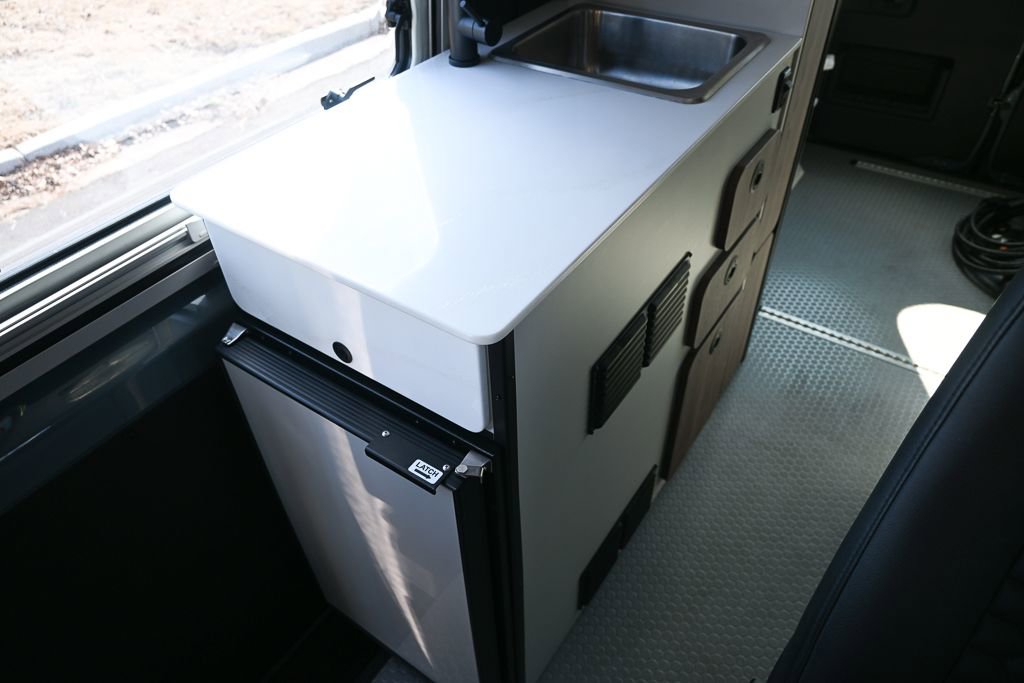 Used 2023 Mercedes-Benz Sprinter 2500 image 20