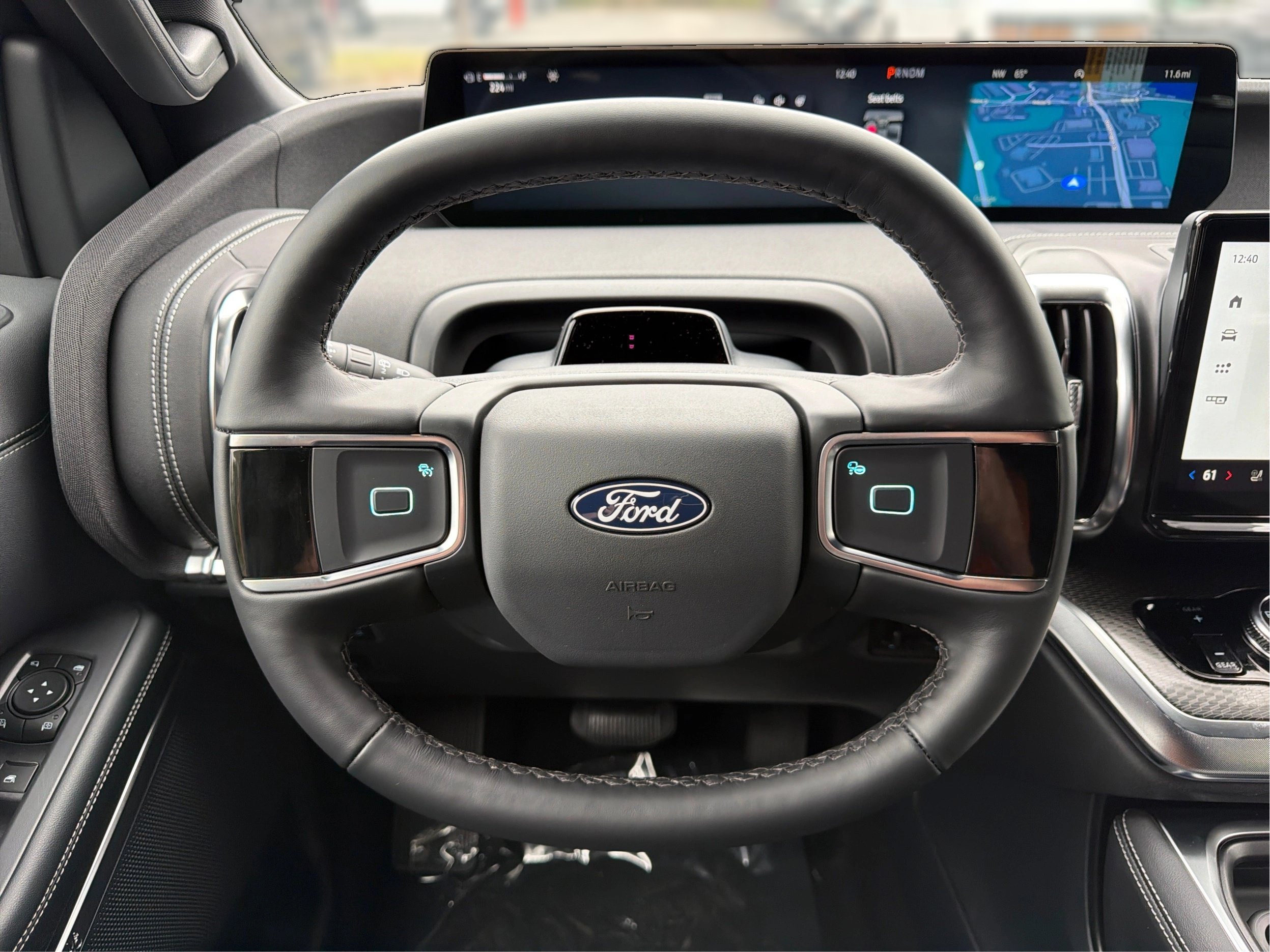 New 2027 Ford Expedition Platinum w/ Stealth Appearance Package AWD/4WD image 21