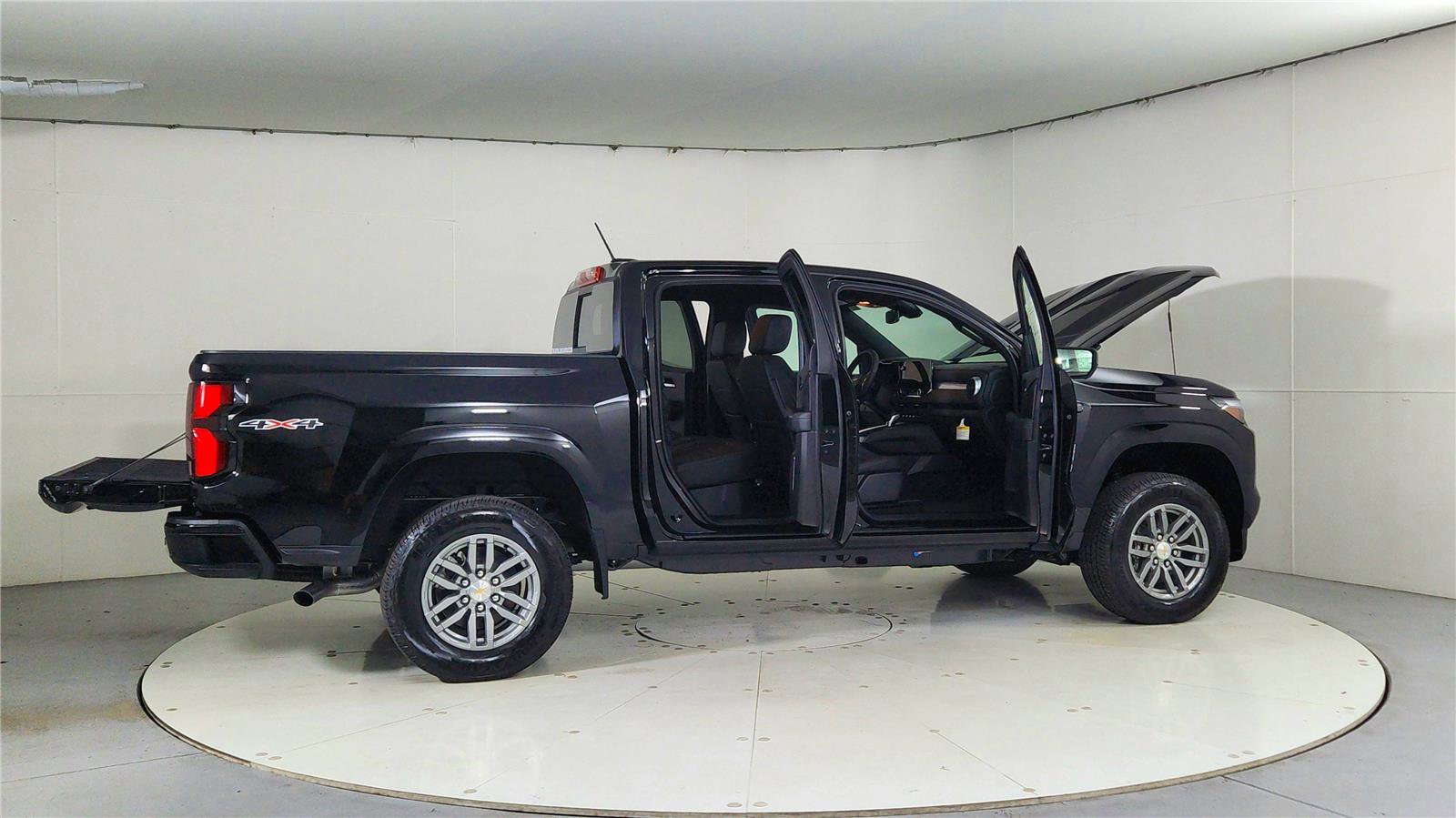 New 2026 Chevrolet Colorado LT w/ LT Convenience Package image 12