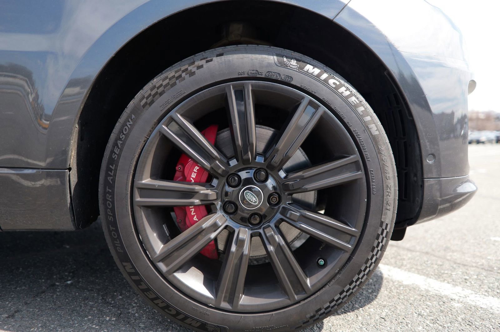 Used 2019 Land Rover Range Rover Sport HST AWD/4WD image 12