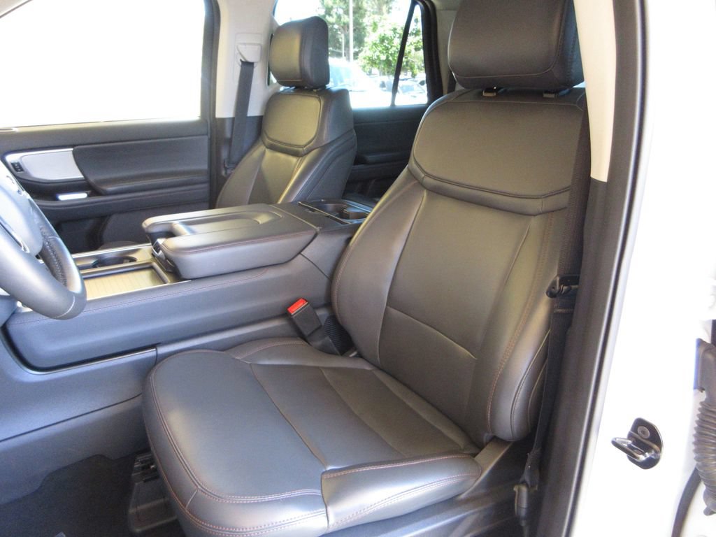 Certified 2025 Ford Expedition Max Active RWD image 11