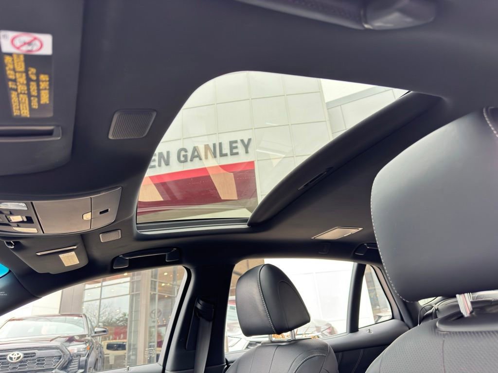 Used 2018 Lexus LS 500h AWD image 50