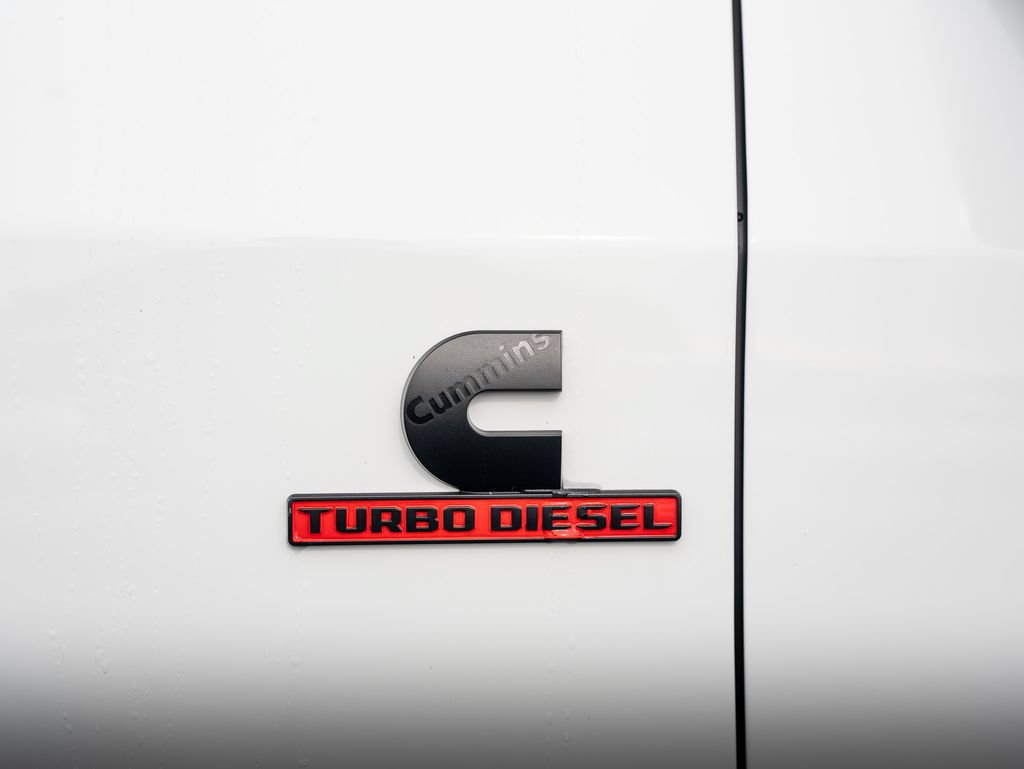 New 2026 RAM 2500 Laramie AWD/4WD image 31