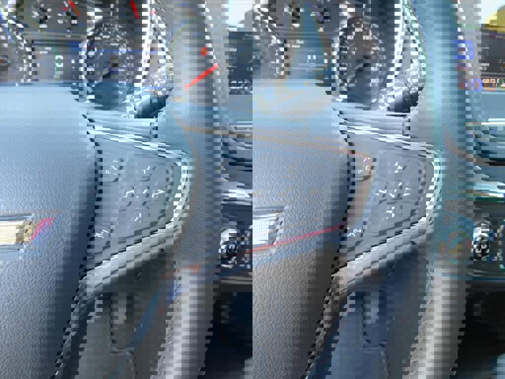 Used 2024 Chevrolet Equinox LT image 20