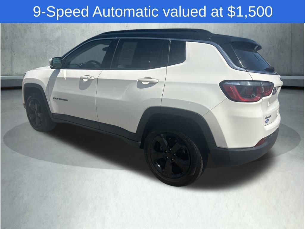 Used 2018 Jeep Compass Latitude w/ Popular Equipment Group AWD/4WD image 4