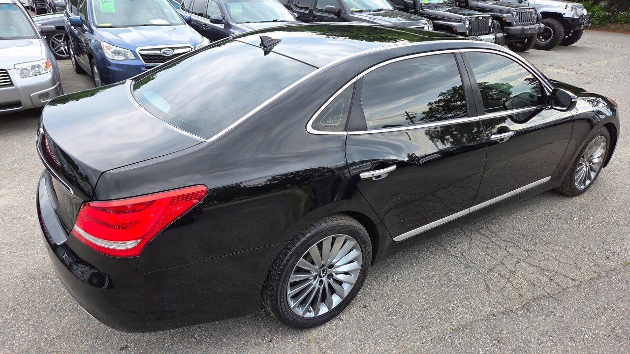 Used 2015 Hyundai Equus Signature RWD image 16