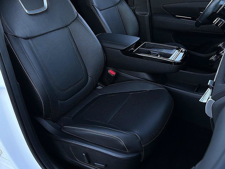 Certified 2026 Hyundai Tucson Limited AWD/4WD image 25