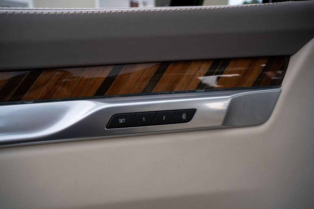 Used 2025 Cadillac Escalade Sport Platinum AWD/4WD image 28