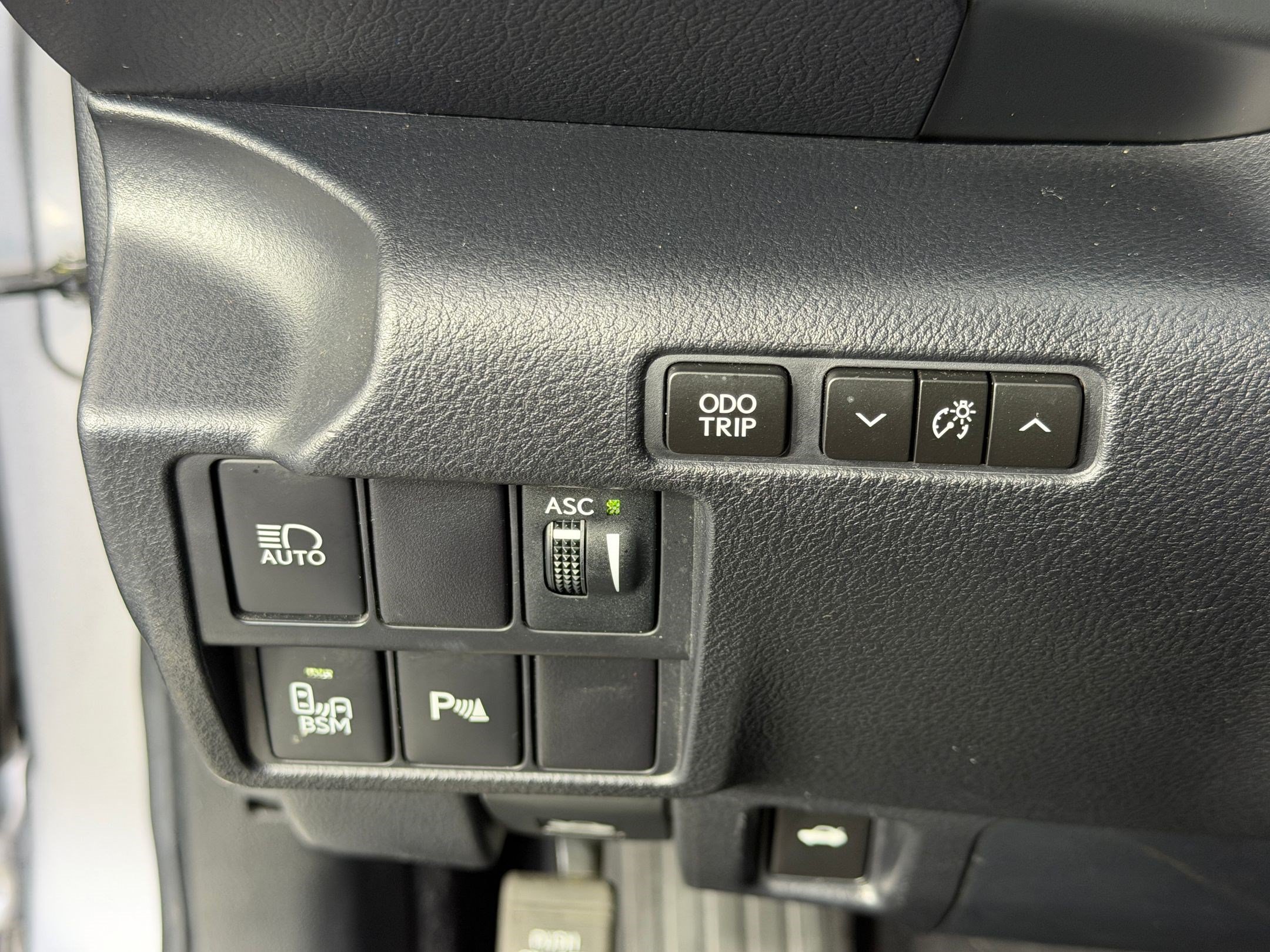 Used 2019 Lexus IS 300 F Sport w/ F Sport Package RWD image 17