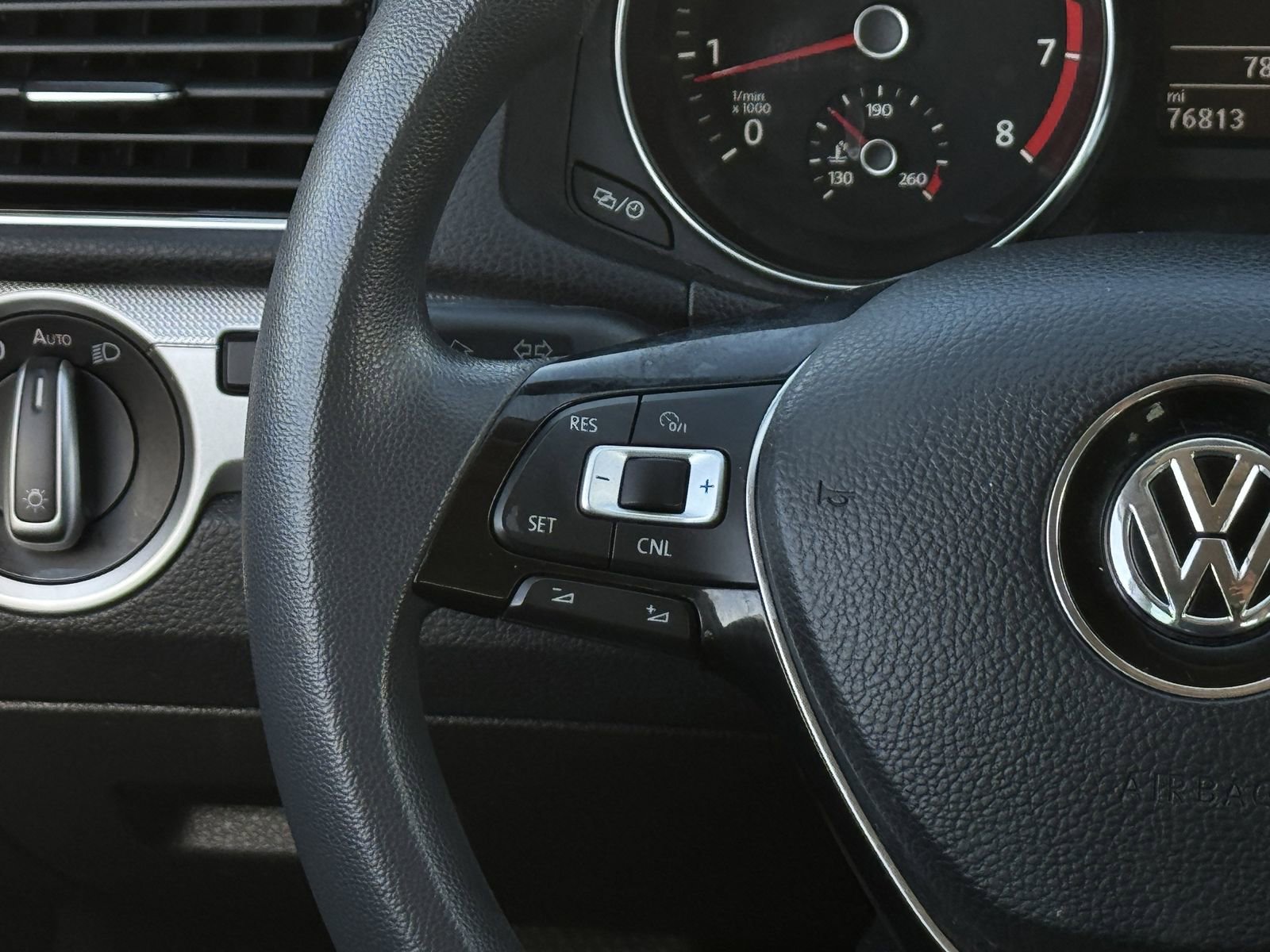Used 2016 Volkswagen Passat 1.8T S image 15
