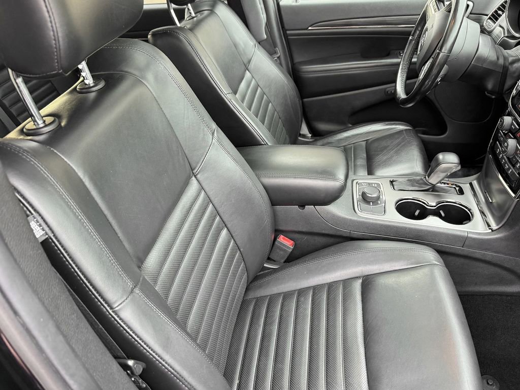 Used 2019 Jeep Grand Cherokee Limited X image 27