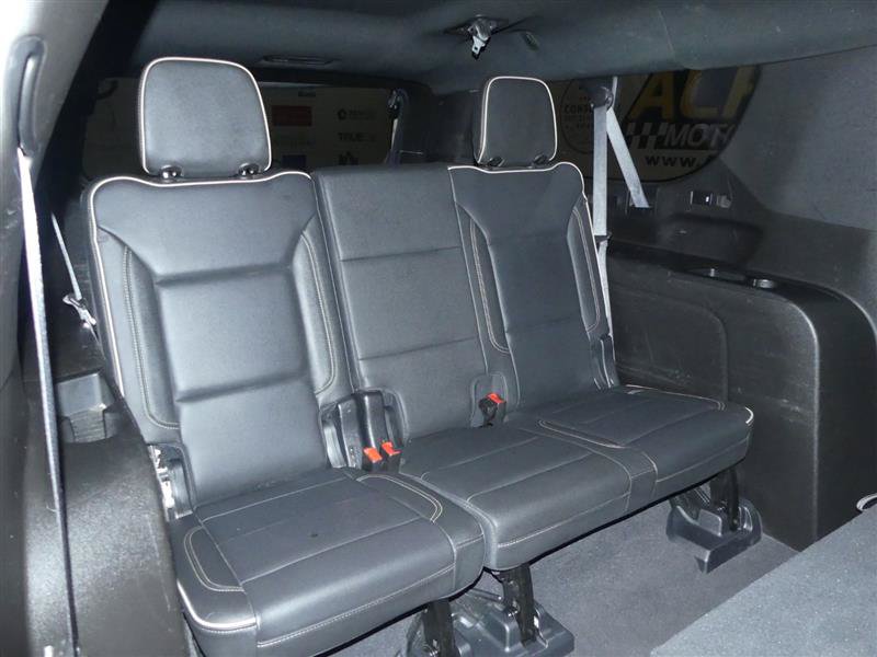 Used 2021 GMC Yukon XL SLT AWD/4WD image 26