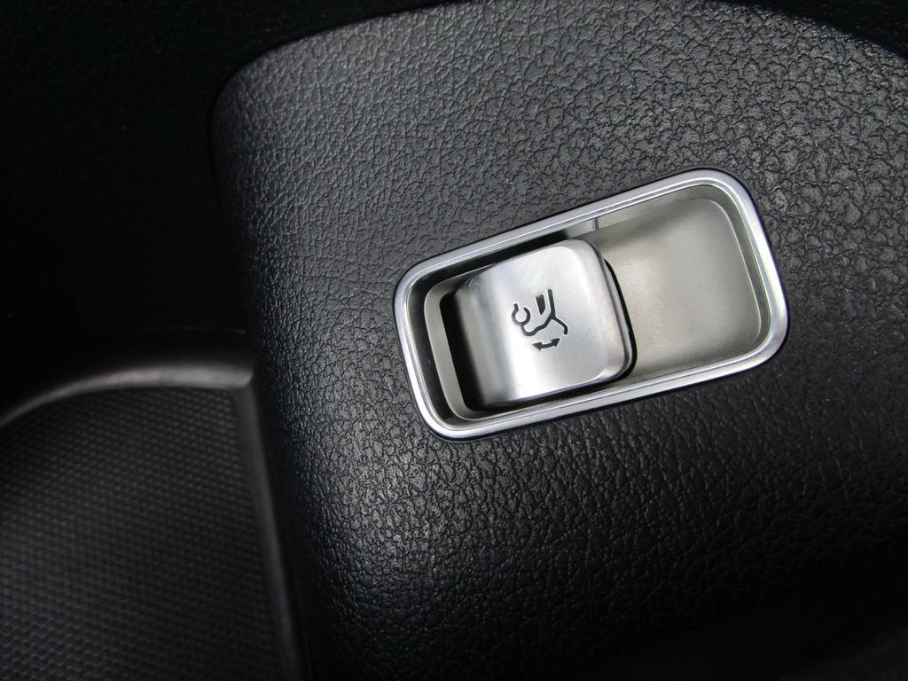 Used 2021 Mercedes-Benz GLE 350 image 29