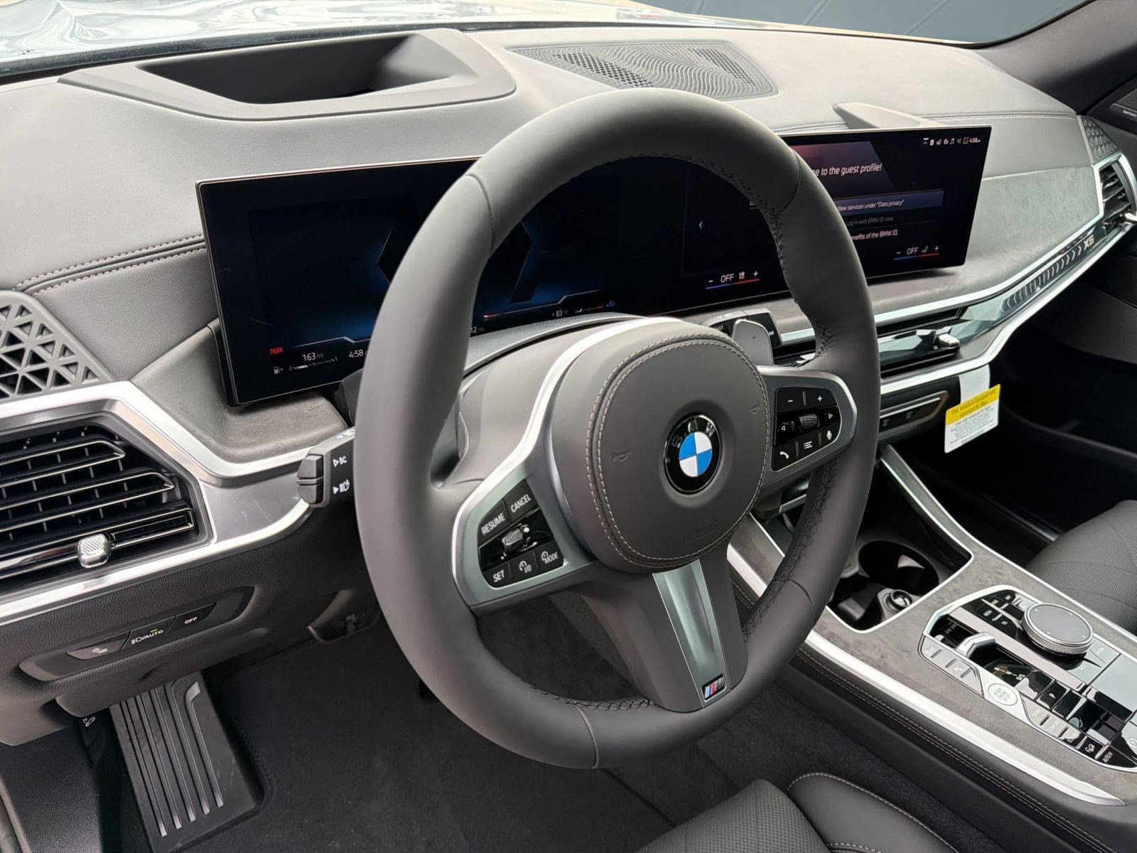 New 2026 BMW X5 xDrive40i w/ M Sport Package AWD/4WD image 28