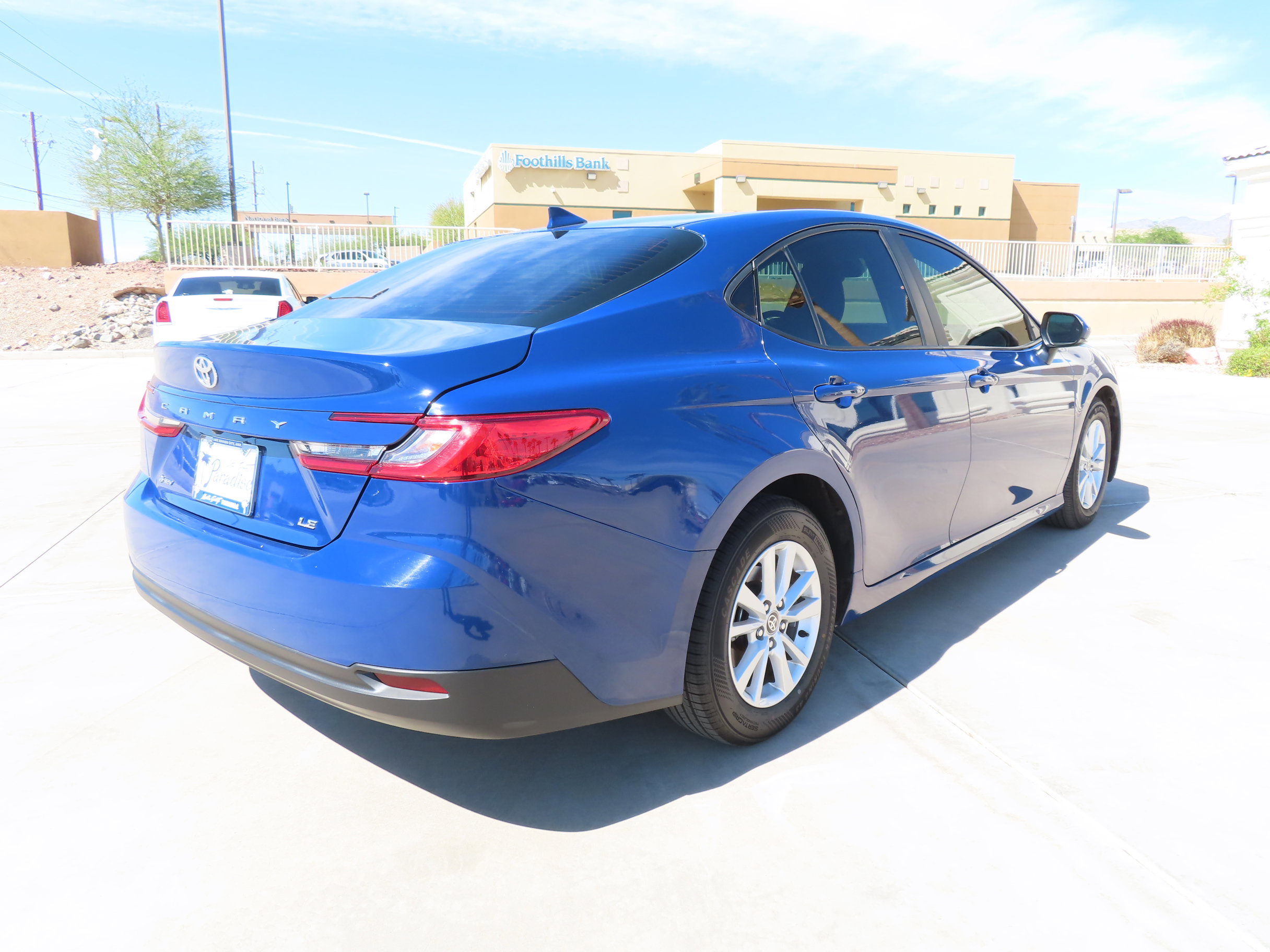 Used 2025 Toyota Camry LE FWD image 8