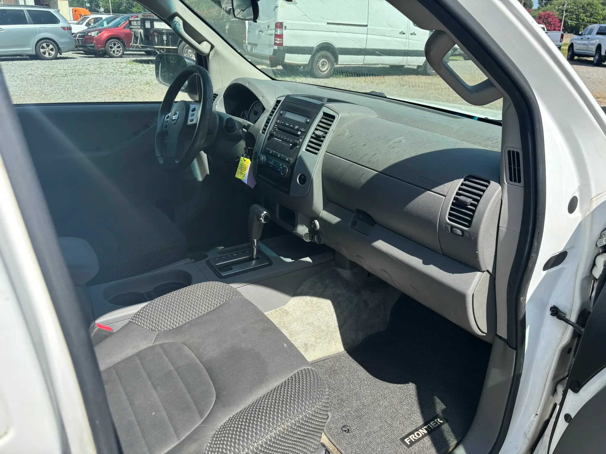 Used 2012 Nissan Frontier SV w/ Sport Appearance Pkg RWD image 16