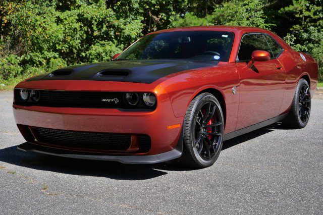 Used 2022 Dodge Challenger SRT Hellcat w/ Plus Package RWD image 2