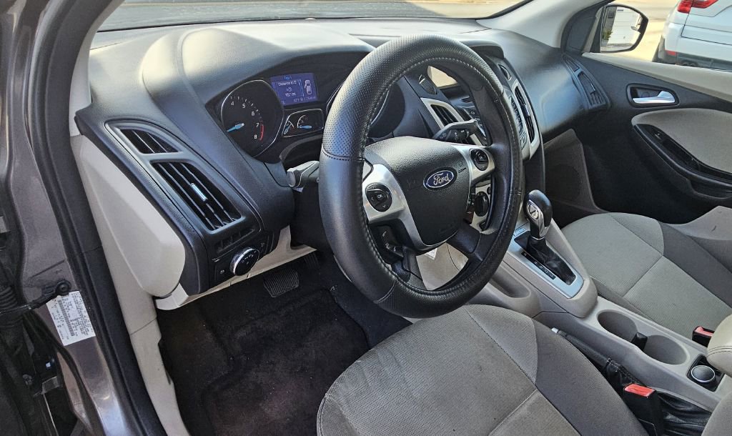 Used 2013 Ford Focus SE image 10