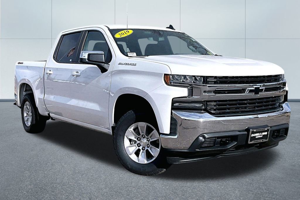 Used 2019 Chevrolet Silverado 1500 LT w/ All-Star Edition image 11