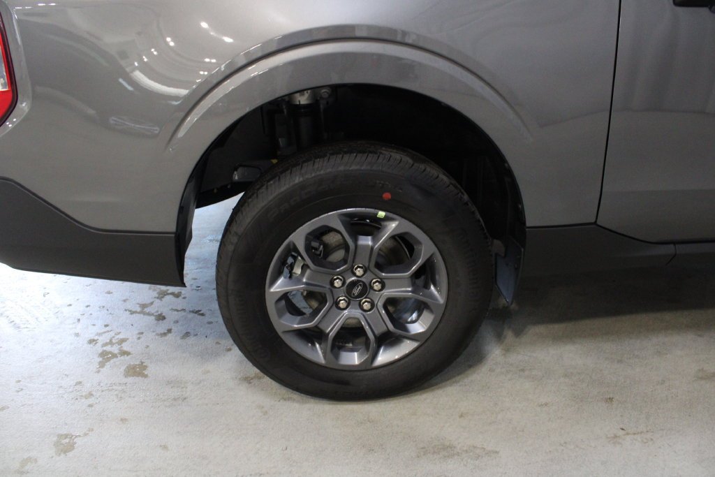 New 2026 Ford Maverick XLT w/ XLT Luxury Package FWD image 26