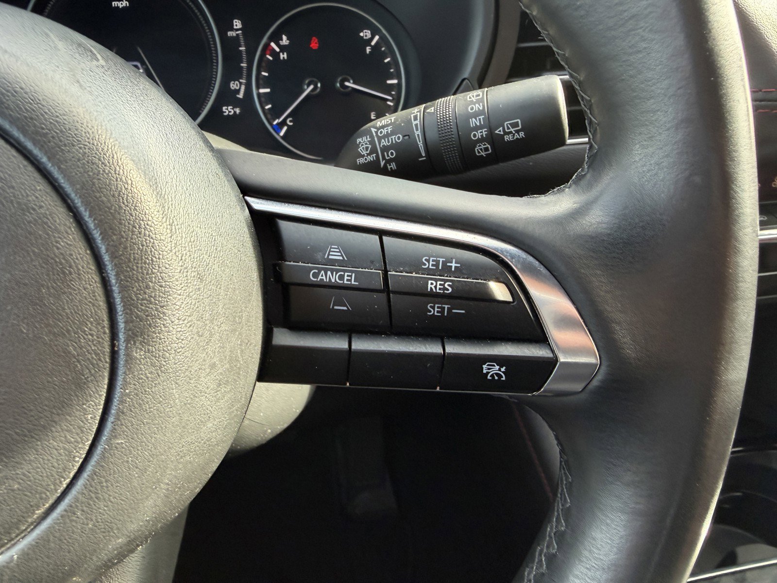 Used 2024 MAZDA MAZDA3 s image 28